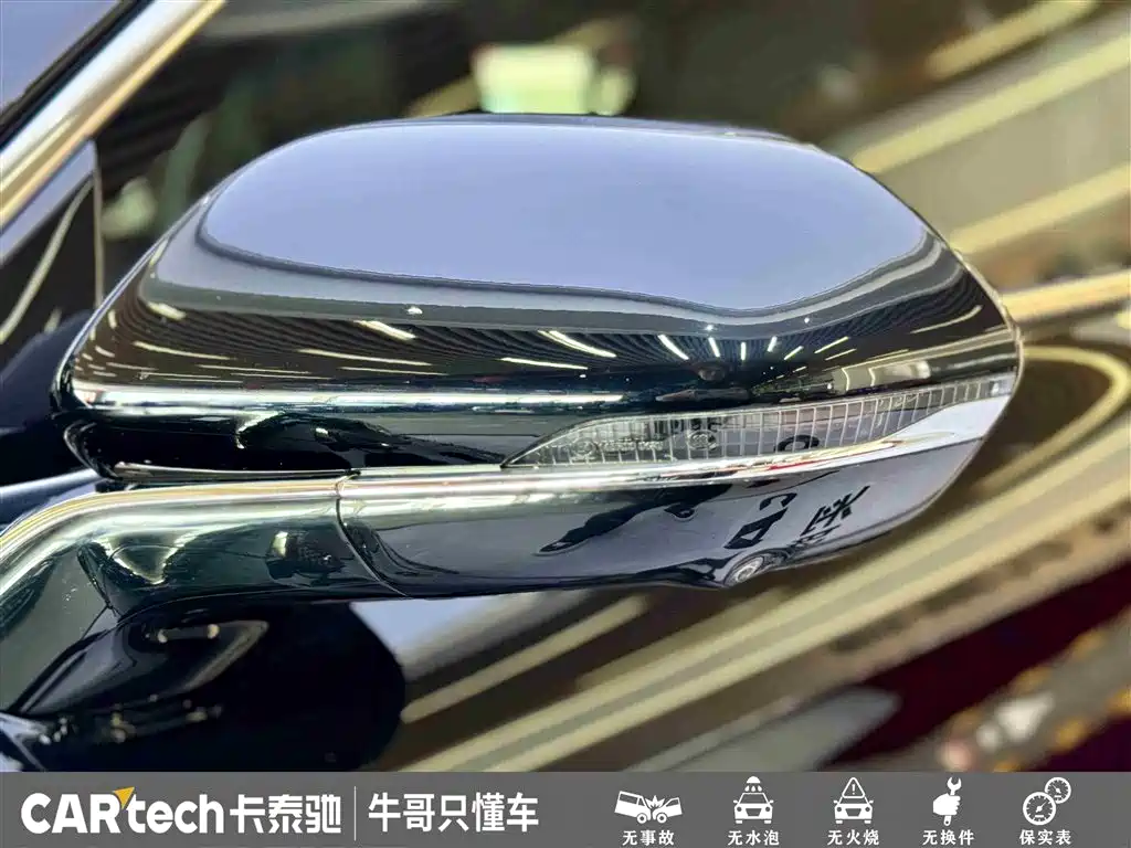 Hongqi HS5 2023 2.0T AWD Flag Enjoy Pro Edition фото 9