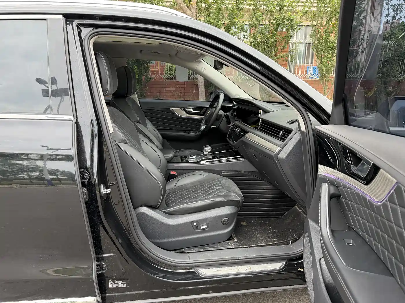 Hongqi HS5 2019 2.0T Smart Connect Enjoy Edition фото 15