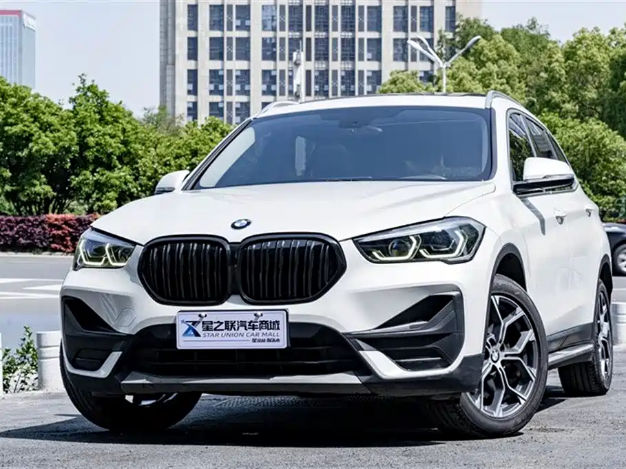 BMW X1 2021 sDrive25Li Leading фото 3