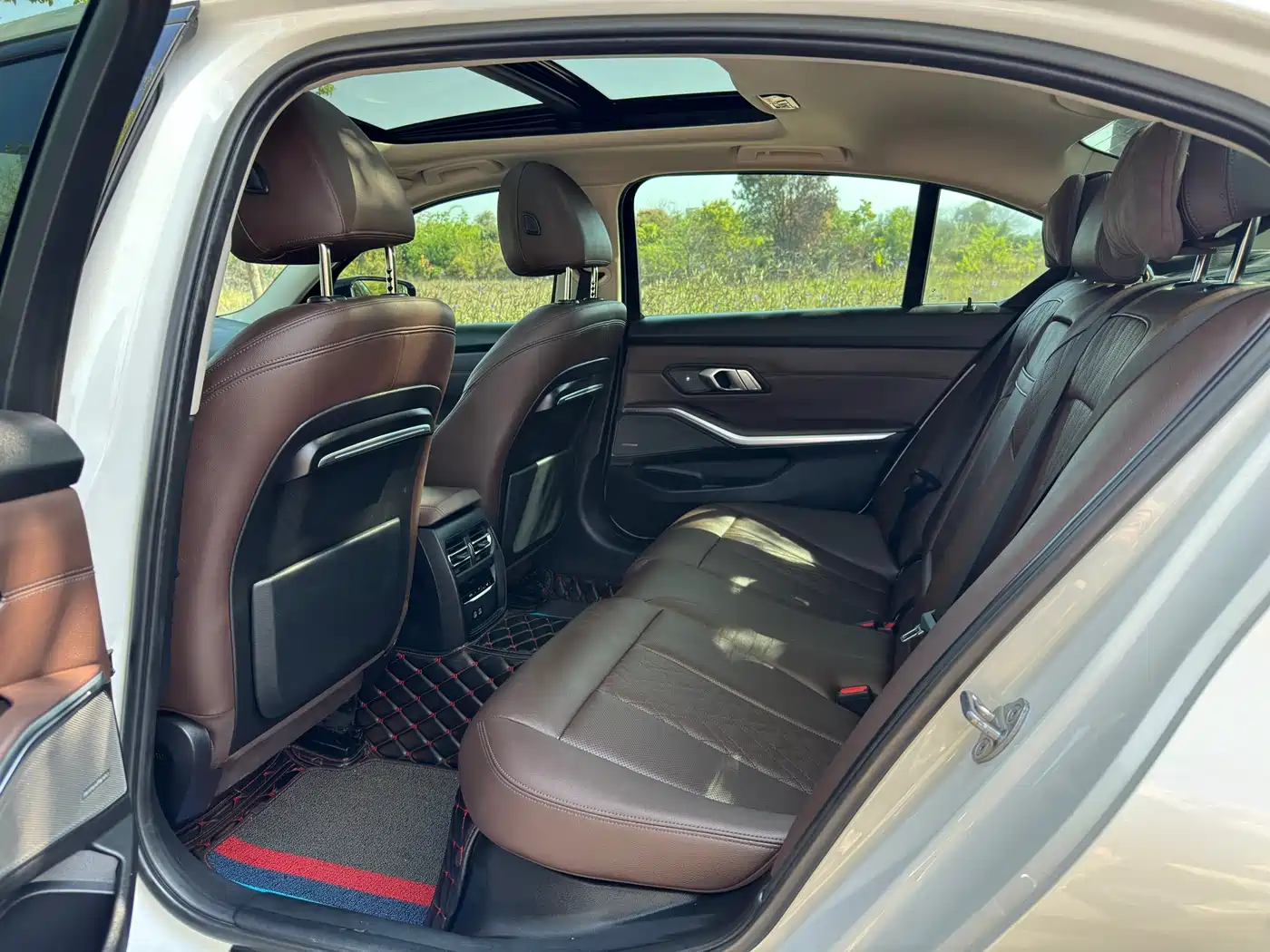 BMW 3 Series 2022 325Li M Sport Shadow Edition фото 6