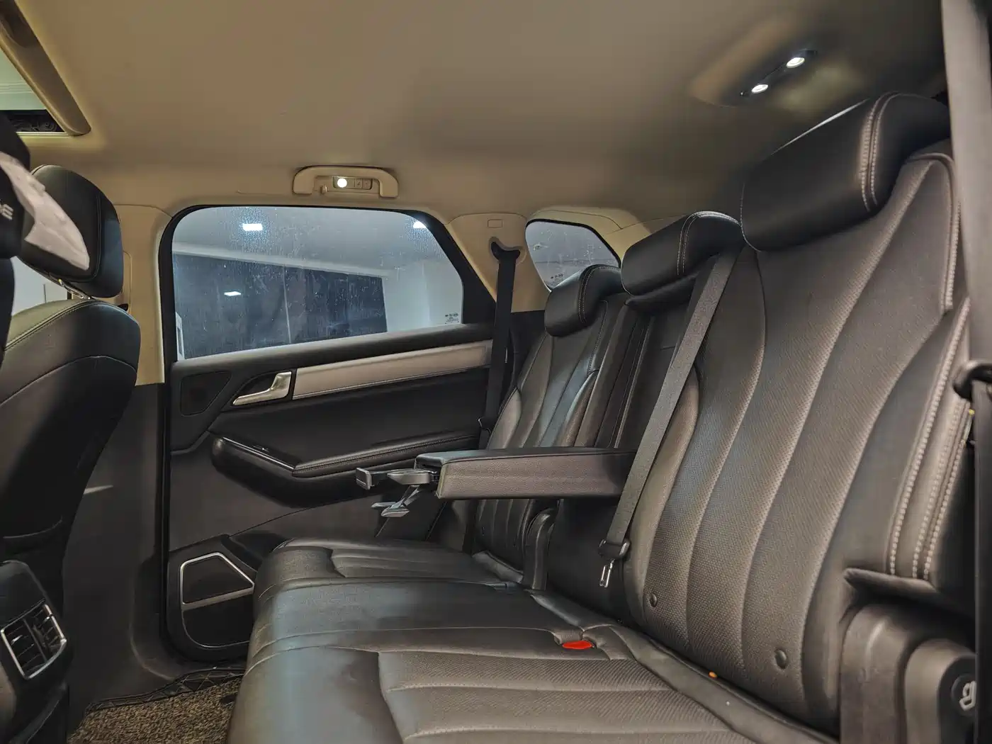 BYD Tang 2019 2.0T Automatic Smart Connect Delight 7-seater China VI фото 23