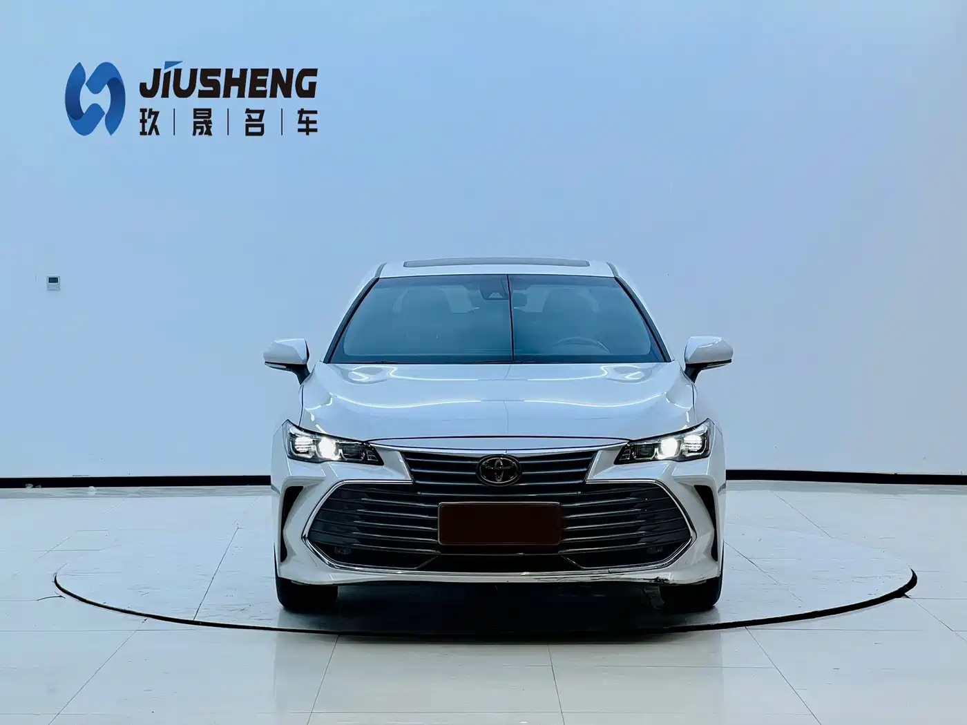 Toyota Avalon 2019 2.0L Luxury Edition (China VI) фото 2