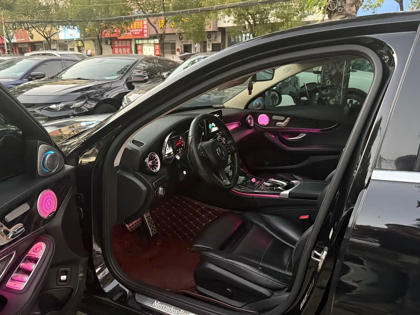 Фото 4 - Mercedes-Benz C-Class
