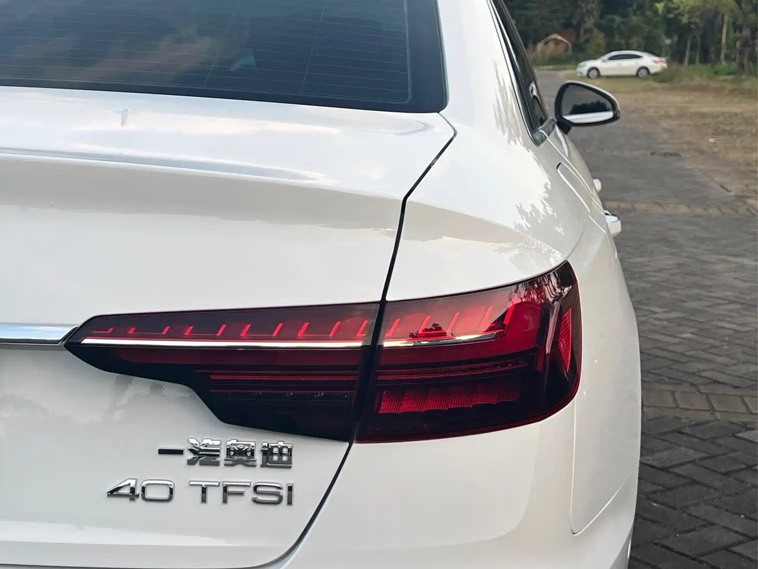 Фото 21 - Audi A4L