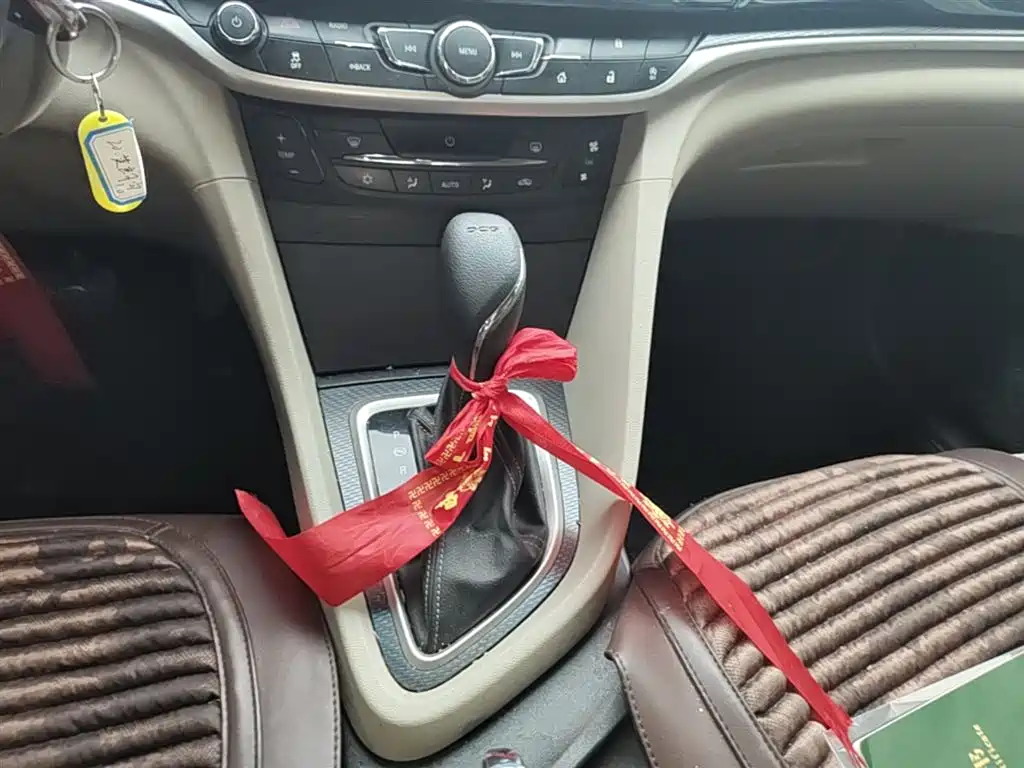 Buick Excelle 2019 15T DCT Connected Elite Type China VI фото 14