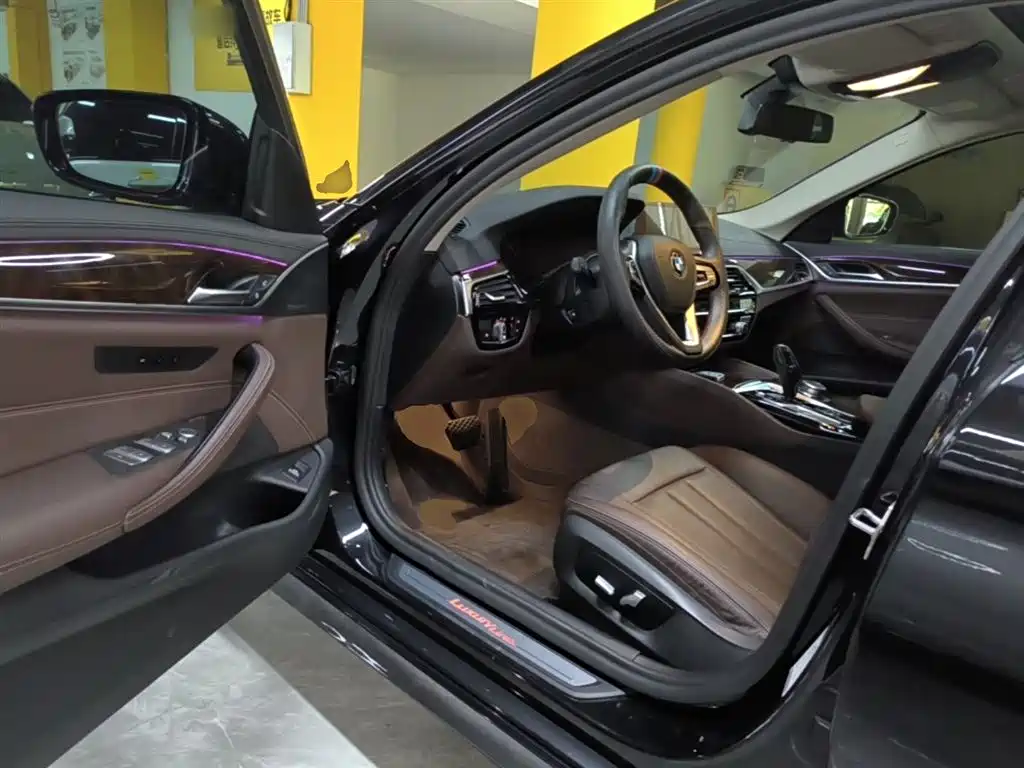 BMW 5 Series 2019 Facelift 525Li Luxury Package фото 16