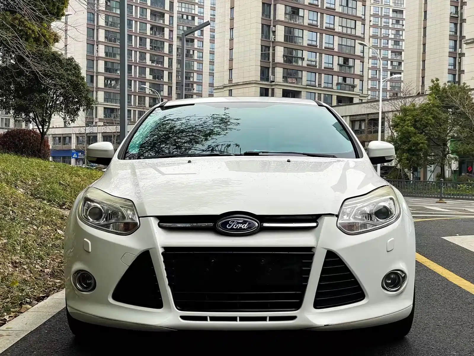 Фото 1 - Ford Focus