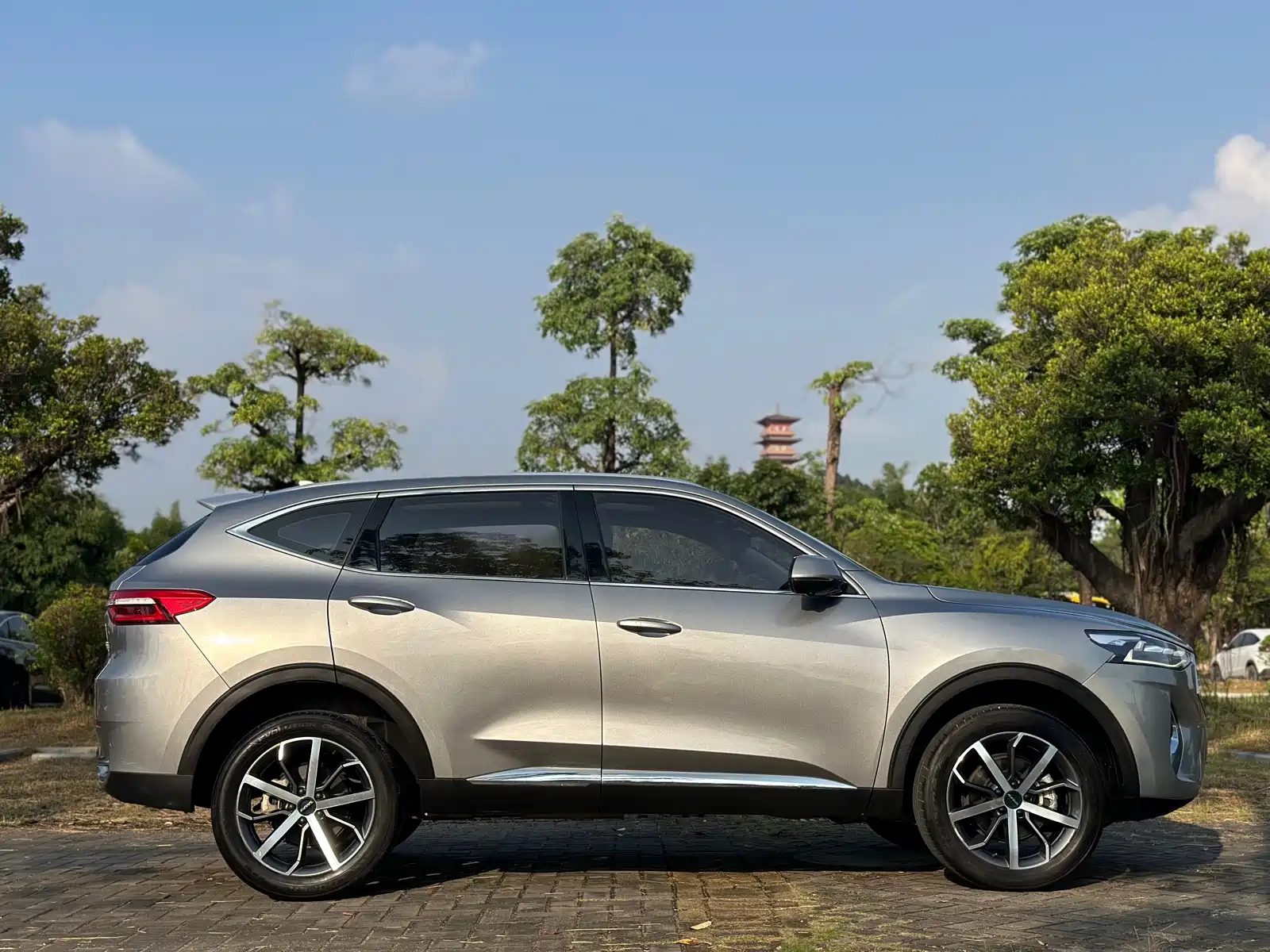 Фото 7 - Haval F7