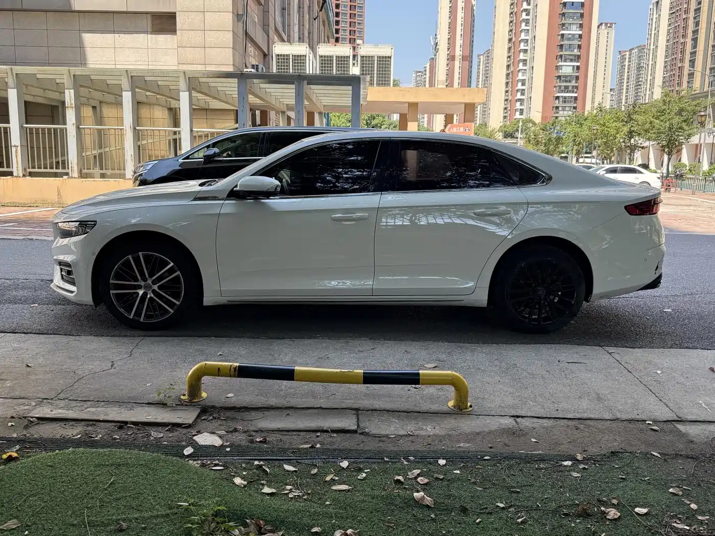 GEELY AUTOMOBILE XINGRUI