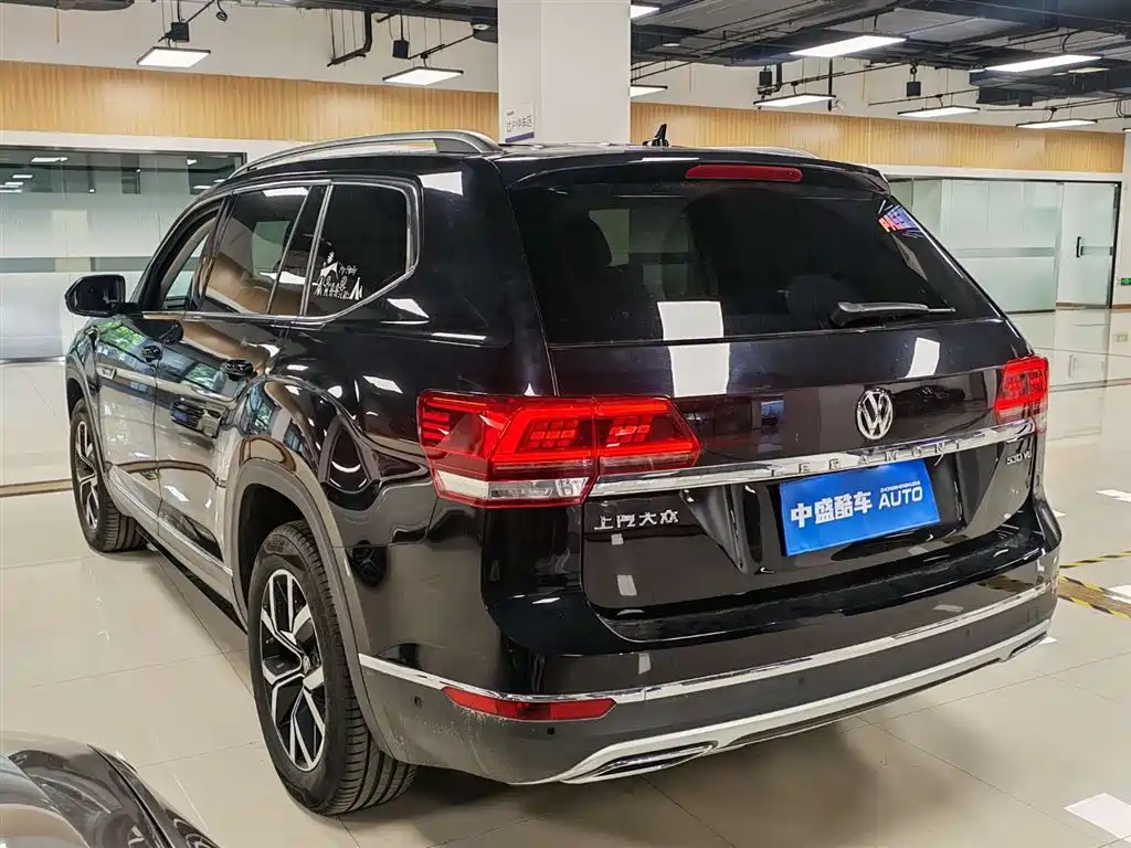 Volkswagen Teramont 2021 530 V6 AWD Prestige Luxury Edition фото 6