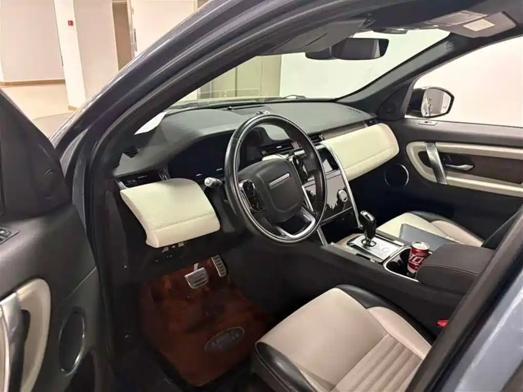 Land Rover Discovery Sport 2020 249PS R-Dynamic Performance фото 6