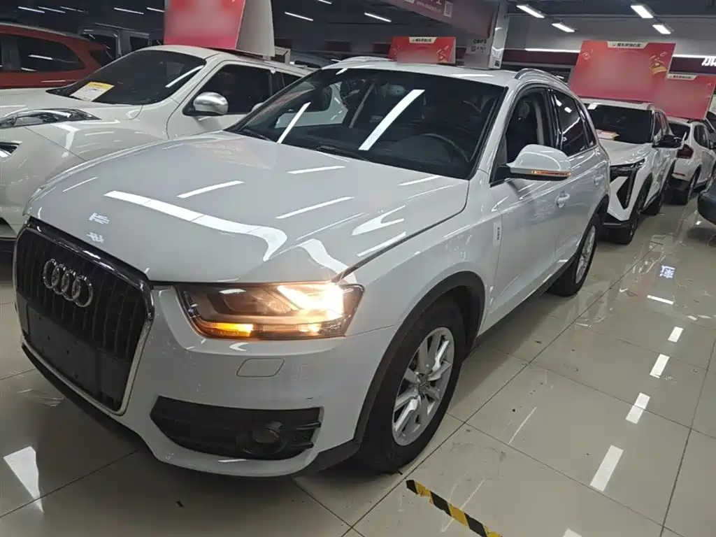 Audi Q3 2015 30 TFSI Progressive