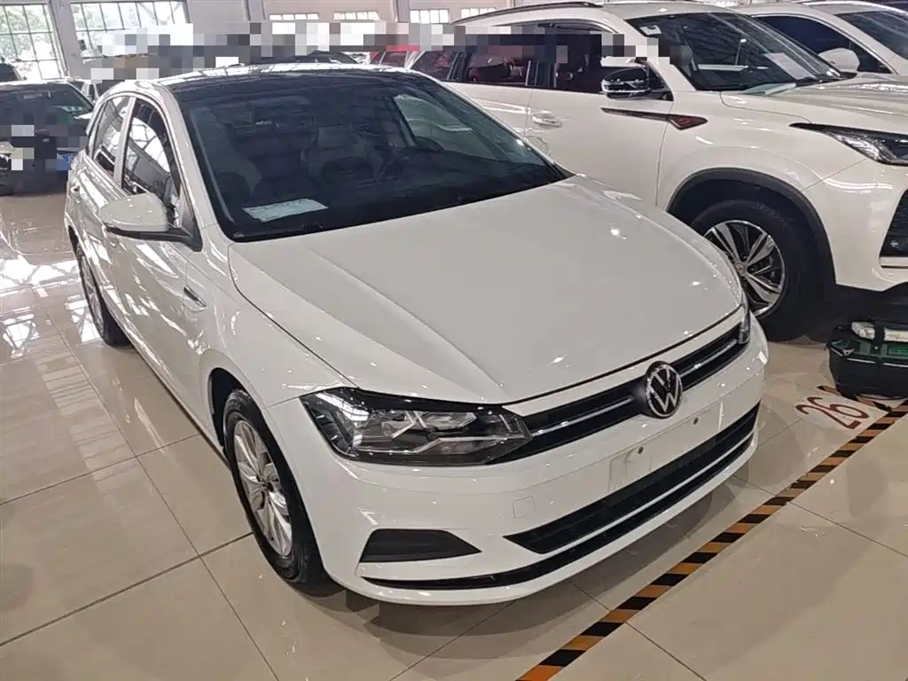 Volkswagen Polo 2023 Plus 1.5L Automatic Colorful Tech Edition фото 4