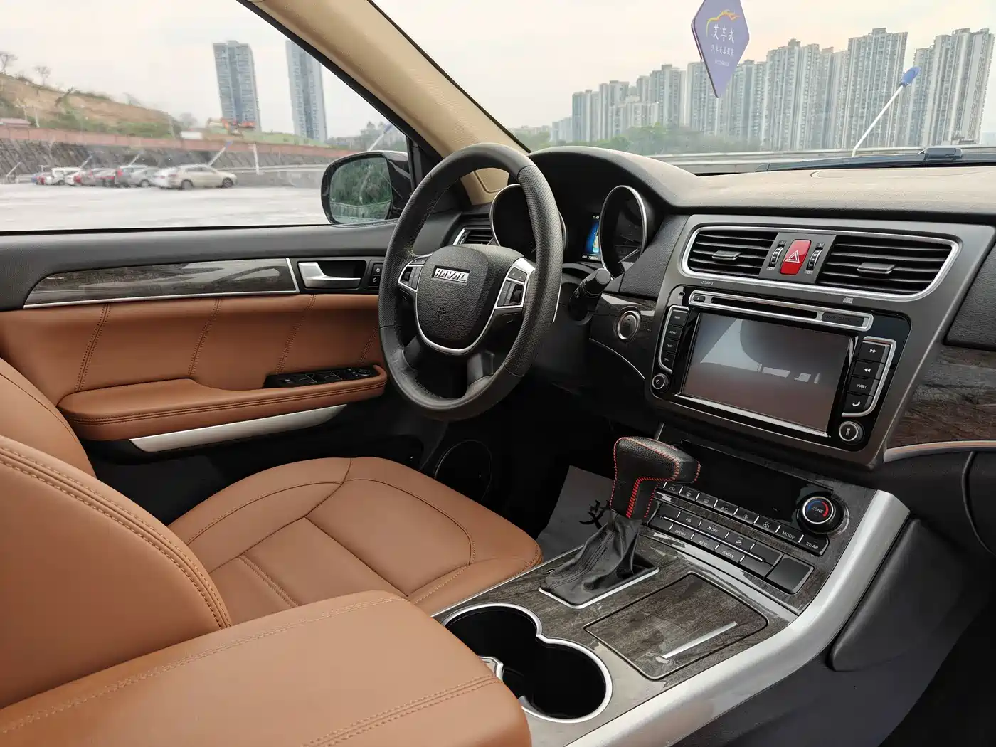 Haval H8 2015 2.0T FWD Comfort фото 21