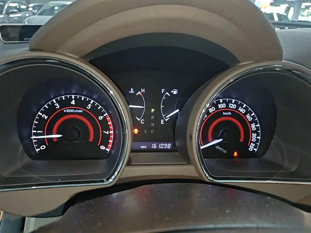 Toyota Highlander 2012 2.7L 2WD 5-seater Elite Edition фото 12