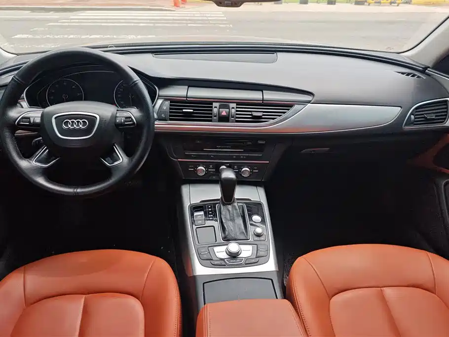 Audi A6L 2016 30 FSI Comfort фото 12
