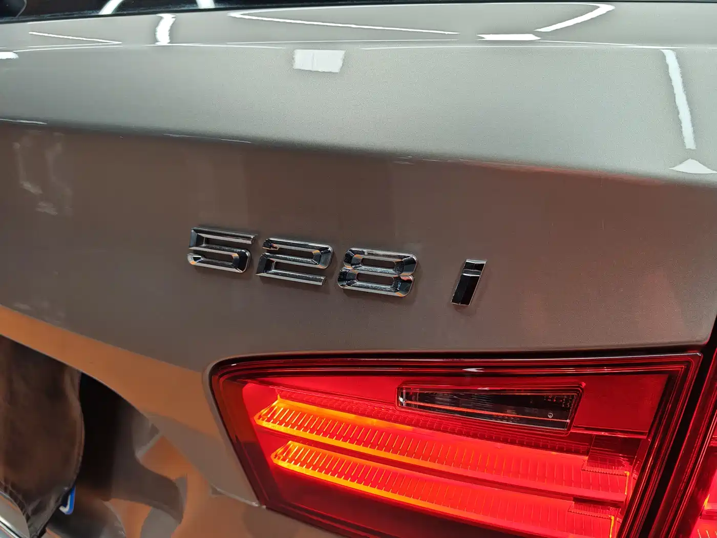 BMW 5 Series (Import) 2014 528i xDrive M Sport Wagon фото 9