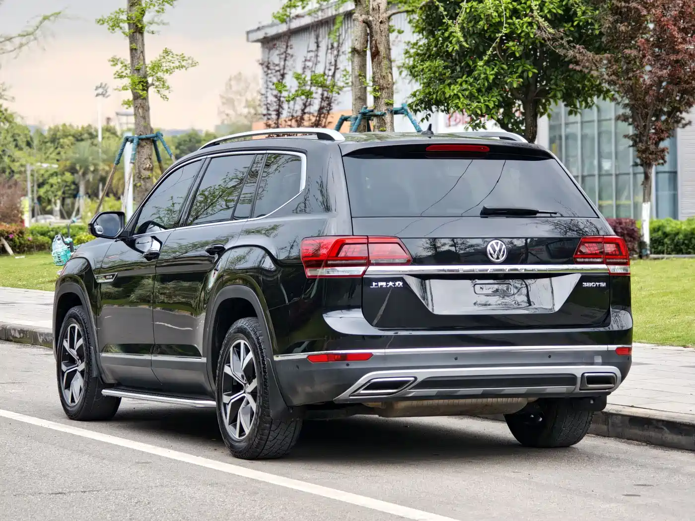 VOLKSWAGEN TOURANG