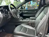 Photo 4 - Cadillac XT5