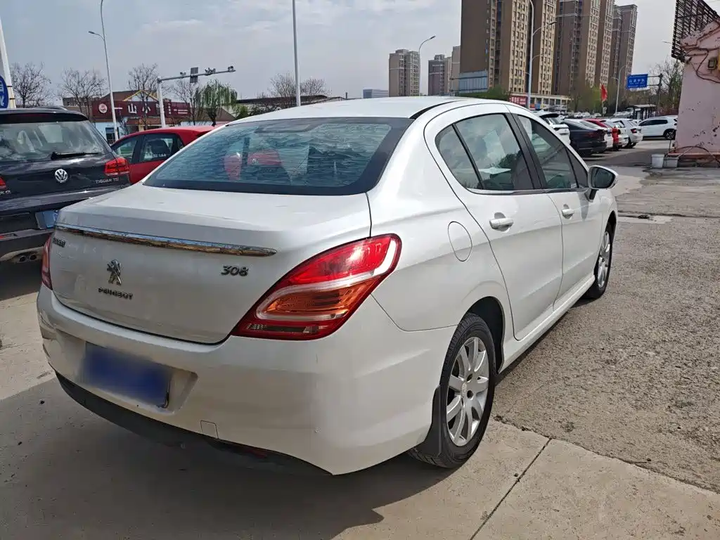 صورة 5 - Peugeot 308