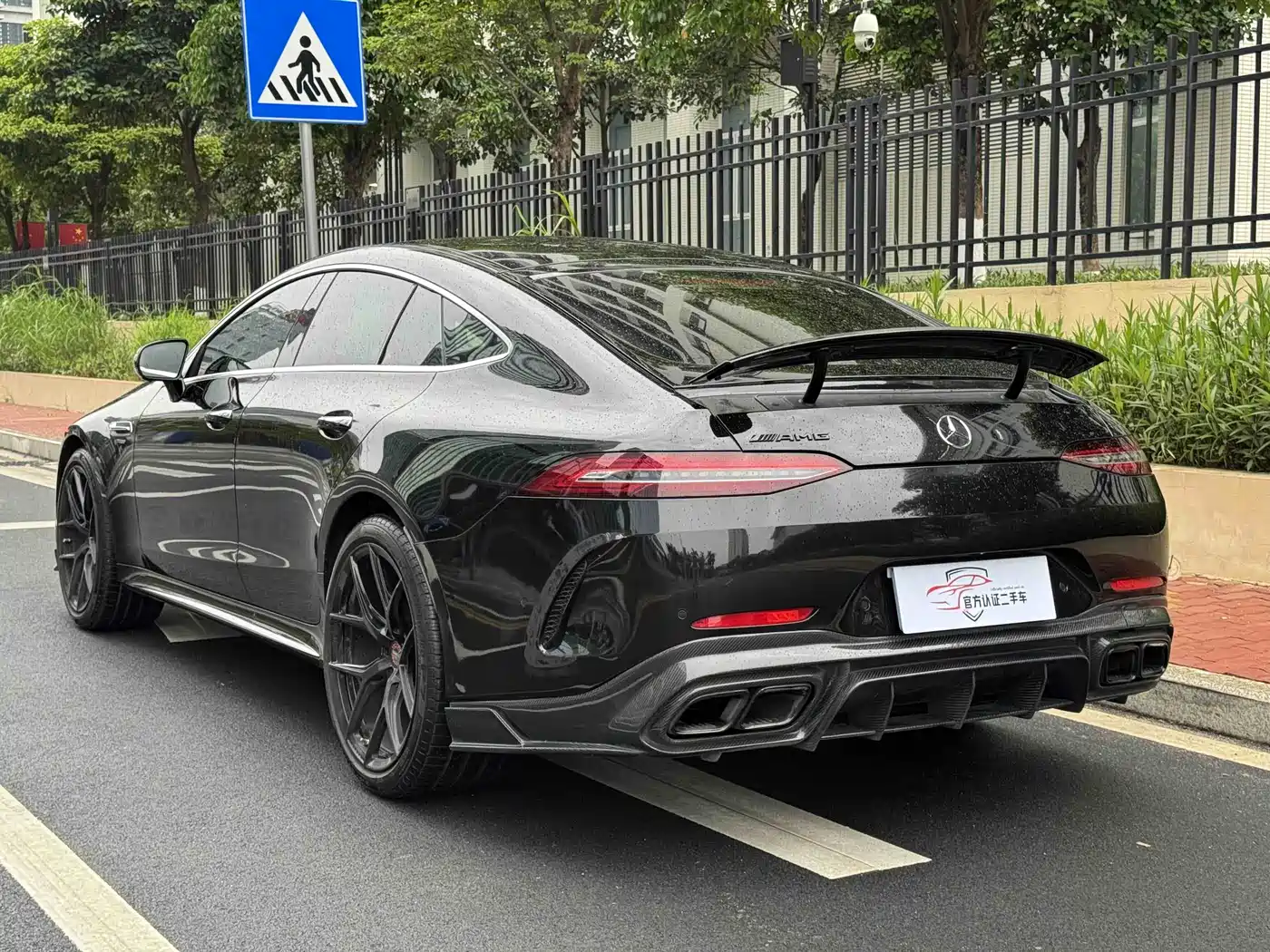MERCEDES-BENZ AMG GT