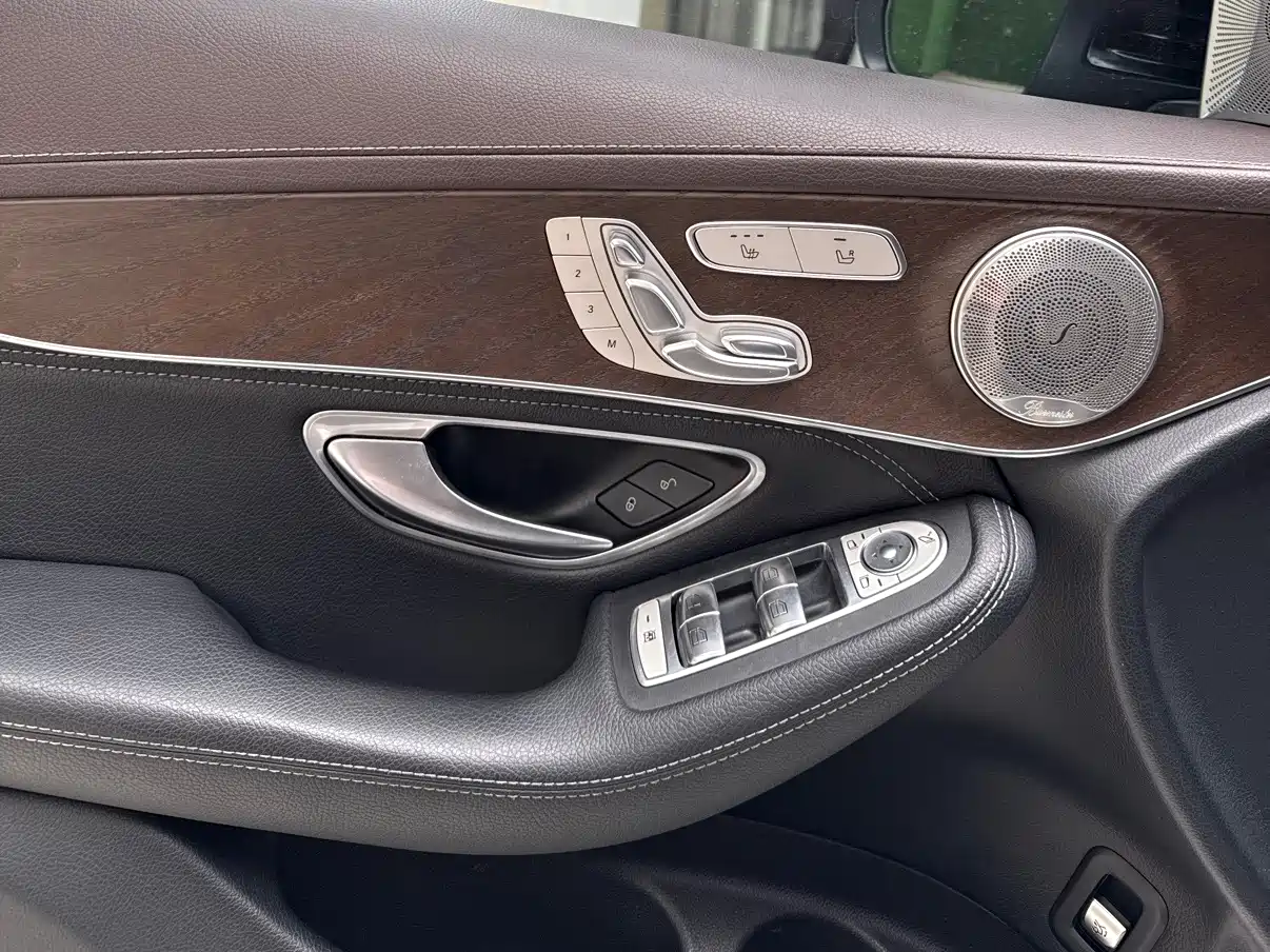 Mercedes-Benz GLC 2020 GLC 300 L 4MATIC Dynamic фото 12