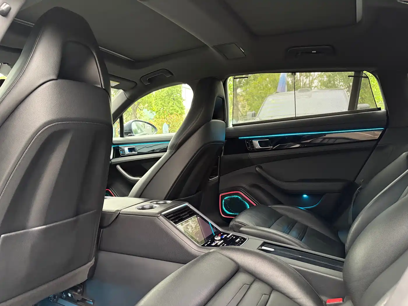 Porsche Panamera 2017 Panamera Executive Long Wheelbase 3.0T фото 8