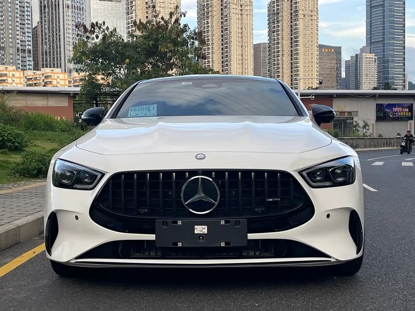 Mercedes-Benz AMG GT 2025 AMG GT 50 4-Door Coupe China Special Edition фото 2