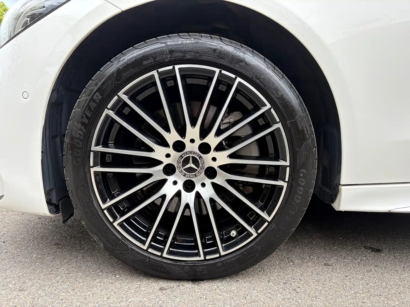 Mercedes-Benz C-Class 2023 C 260 L Sport фото 12