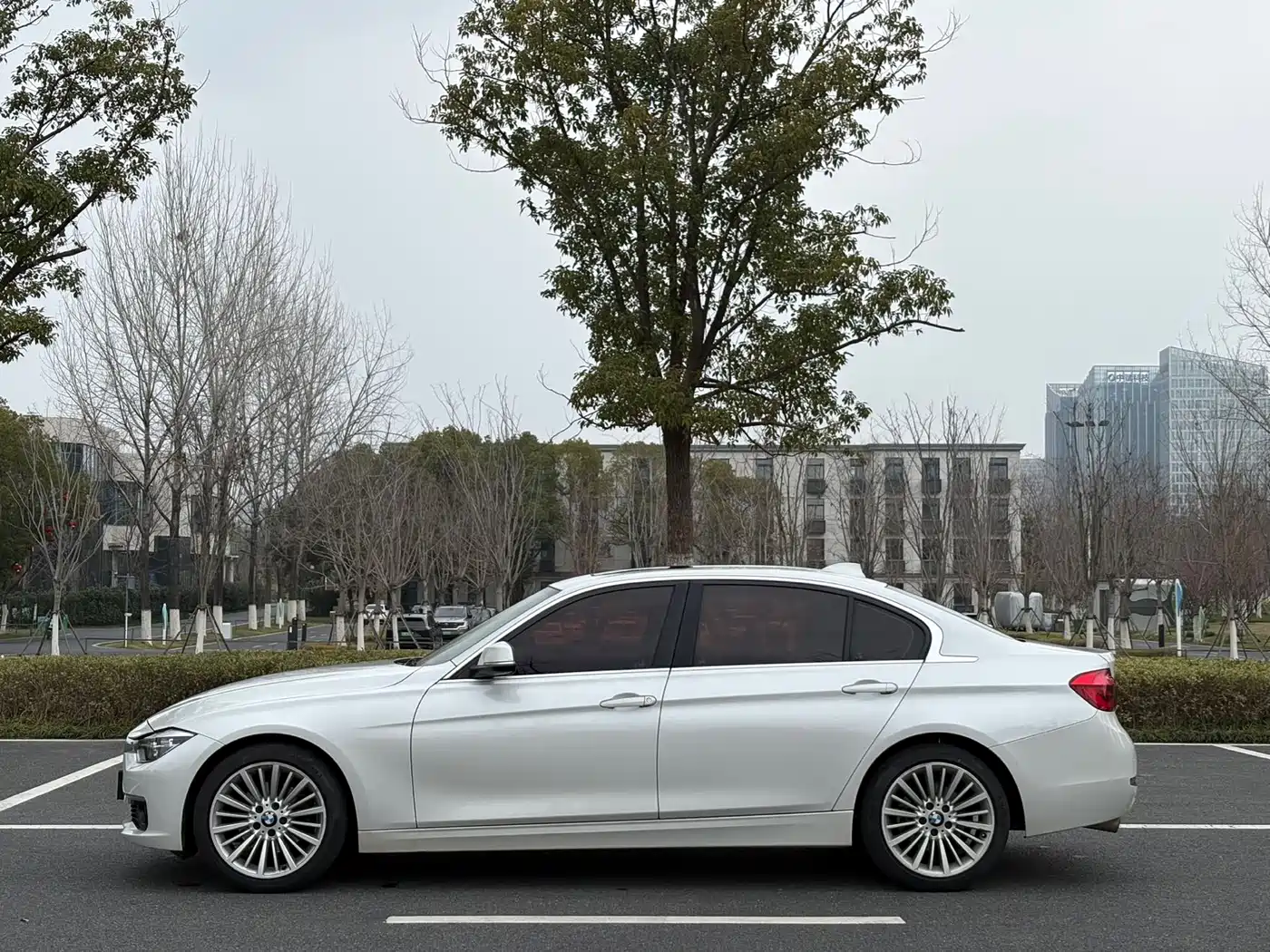 BMW 3 Series 2018 320Li Fashion Style фото 7