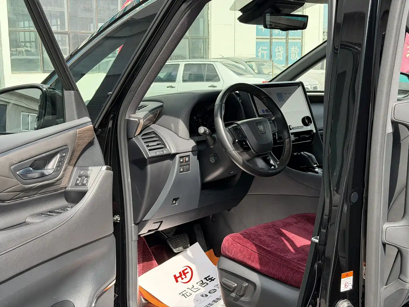 Toyota Vellfire 2023 Crown Hybrid 2.5L HV Ultimate фото 14