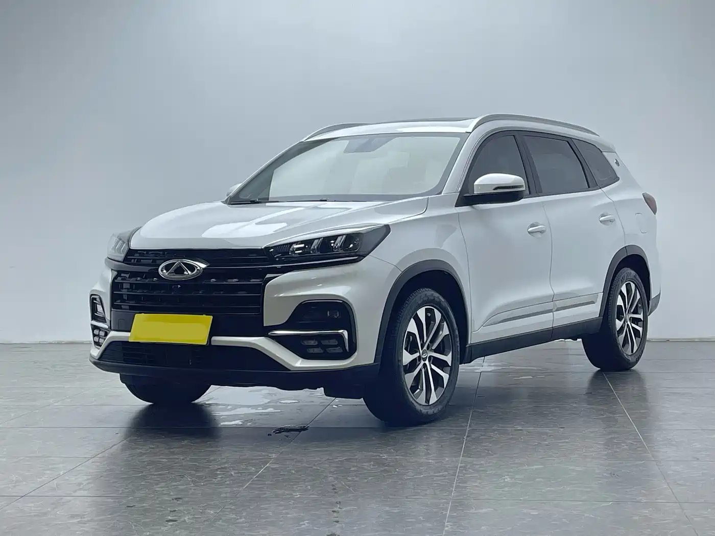Photo 1 - Chery Tiggo 8