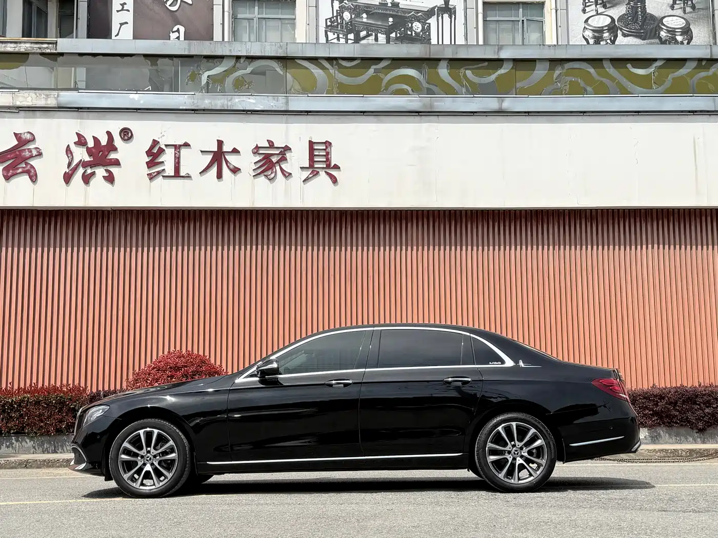 Mercedes-Benz E-Class 2018 Facelift E 200 L фото 4