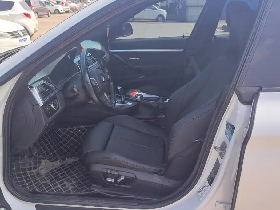 BMW 3 Series GT 2021 2020 320i M Sport Package