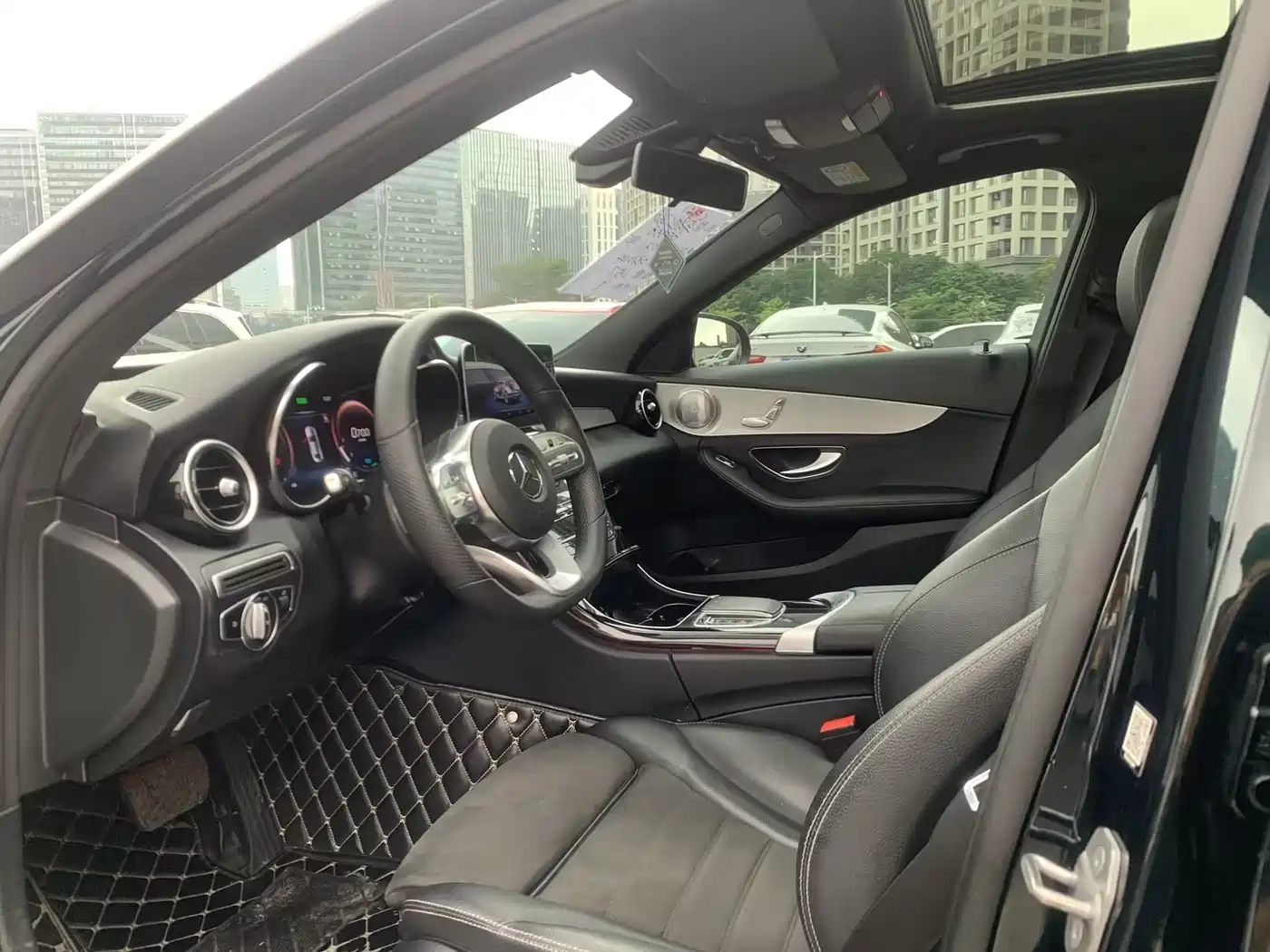 MERCEDES-BENZ C CLASS