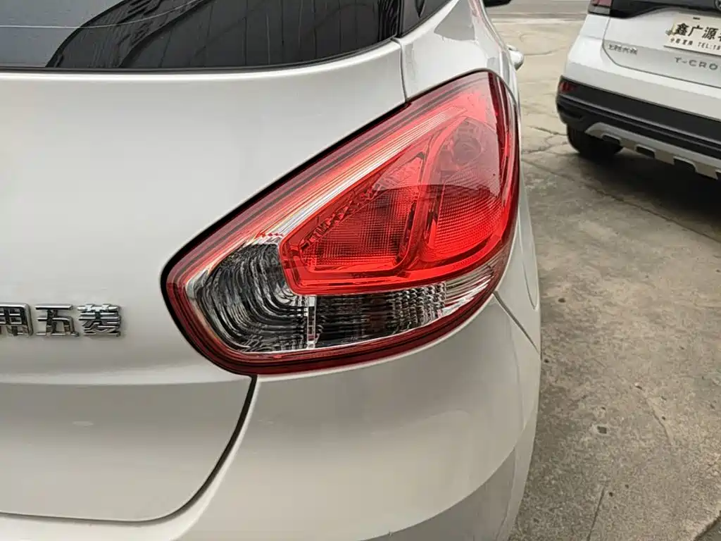 Baojun 310 2021 2020 1.2L Manual Comfort Edition
