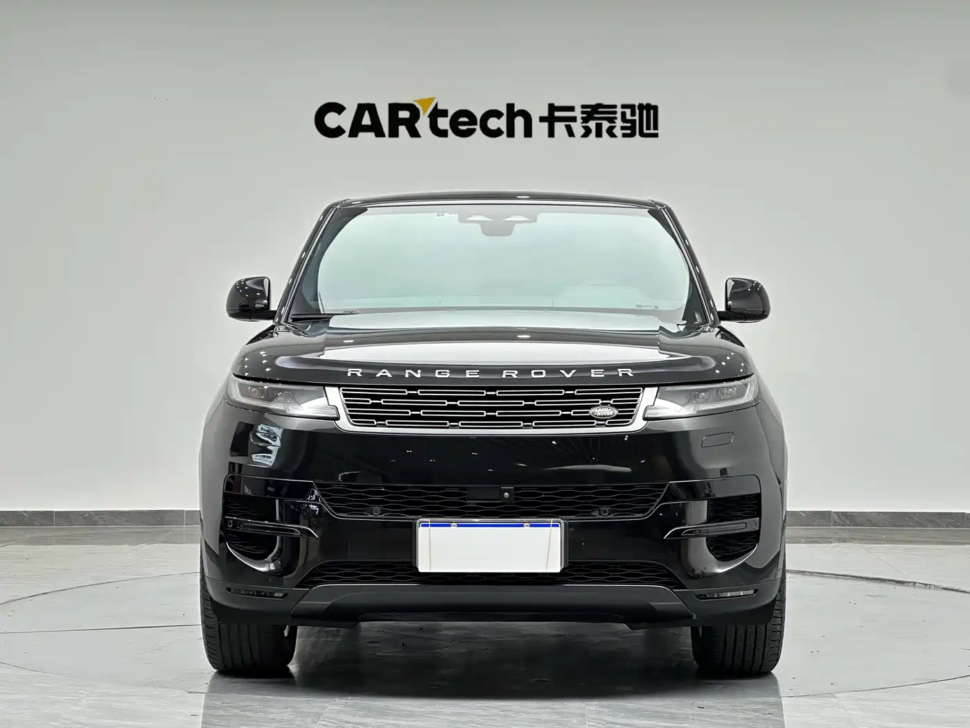 Land Rover Range Rover Sport 2023 360PS S фото 2