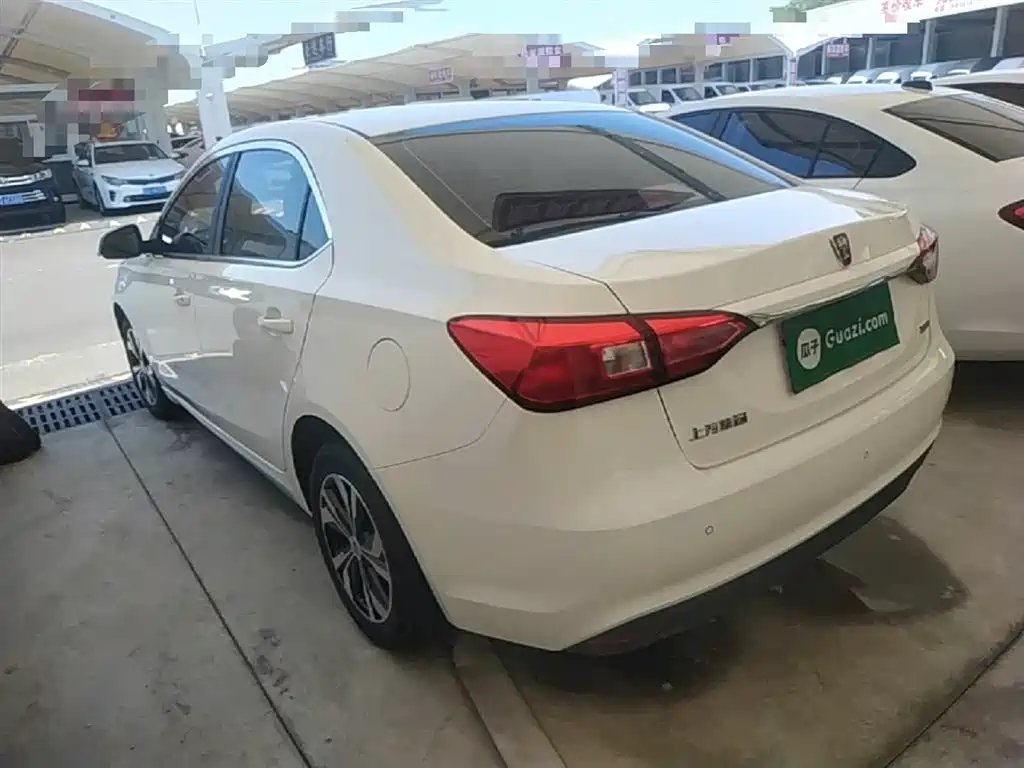 Roewe 360 2017 2017 1.5L Auto Luxury Edition