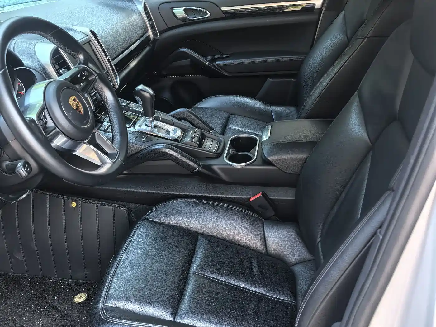 Porsche Cayenne 2015 Cayenne 3.0T фото 4