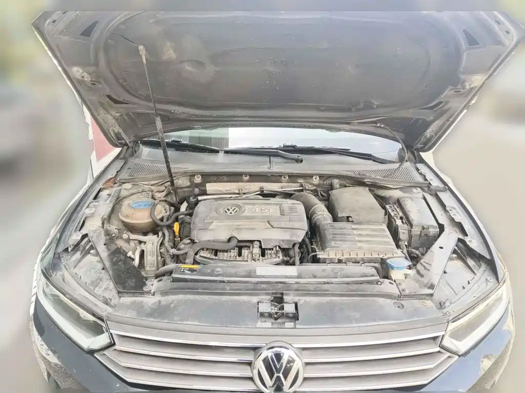Фото 3 - Volkswagen Magotan