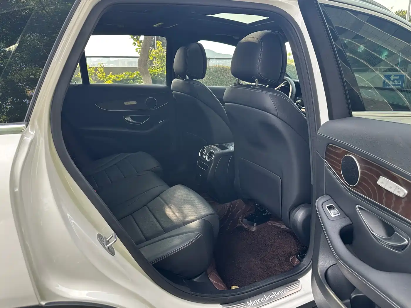 Mercedes-Benz GLC 2020 GLC 300 L 4MATIC Dynamic фото 10