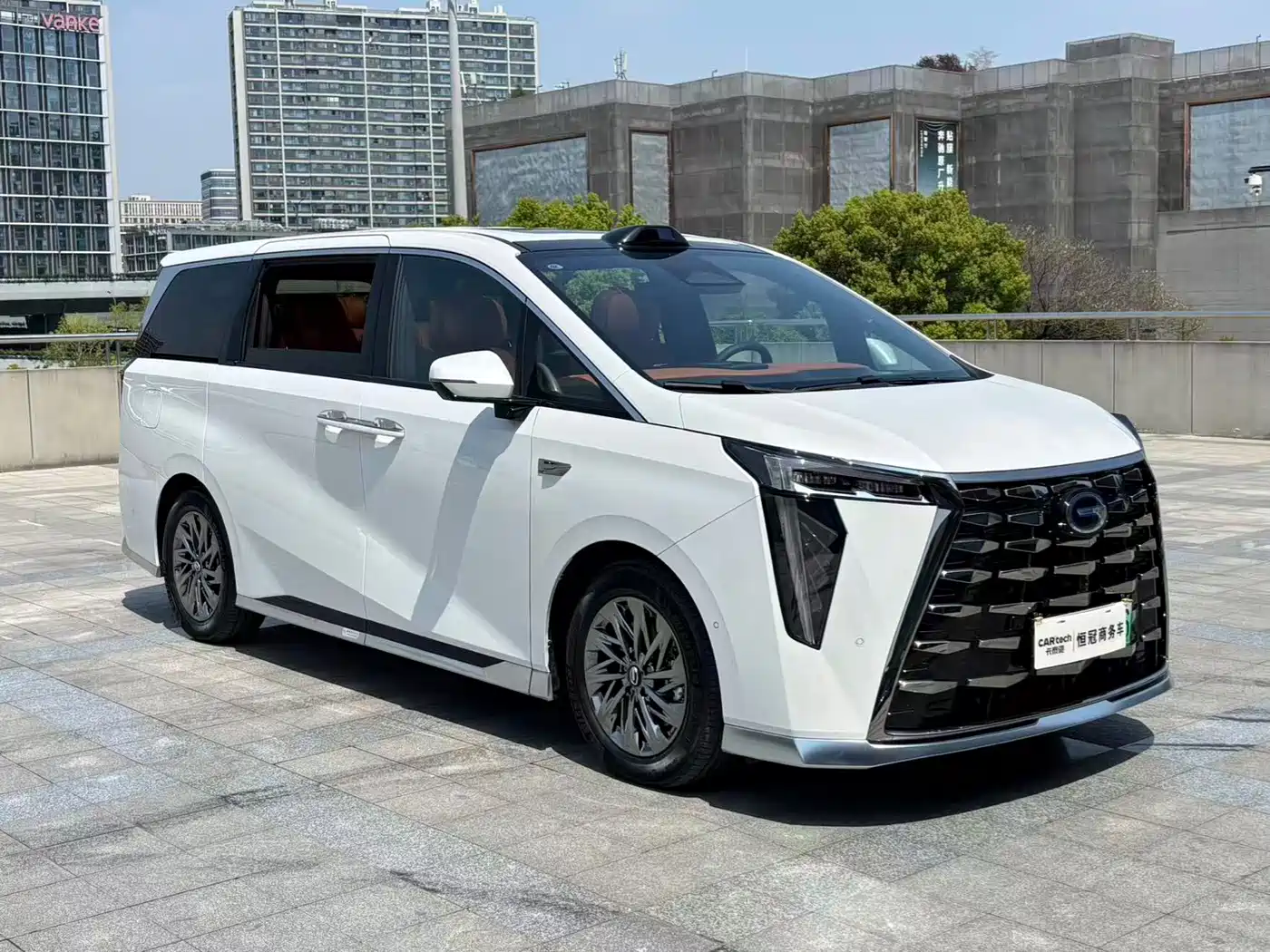 GAC TRUMPCHI YEARNING FOR M8