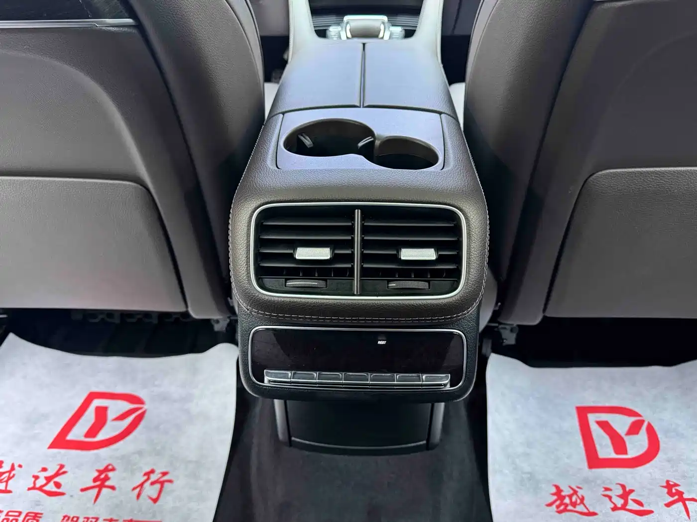 Mercedes-Benz GLS 2022 Second Facelift GLS 450 4MATIC Fashion фото 16