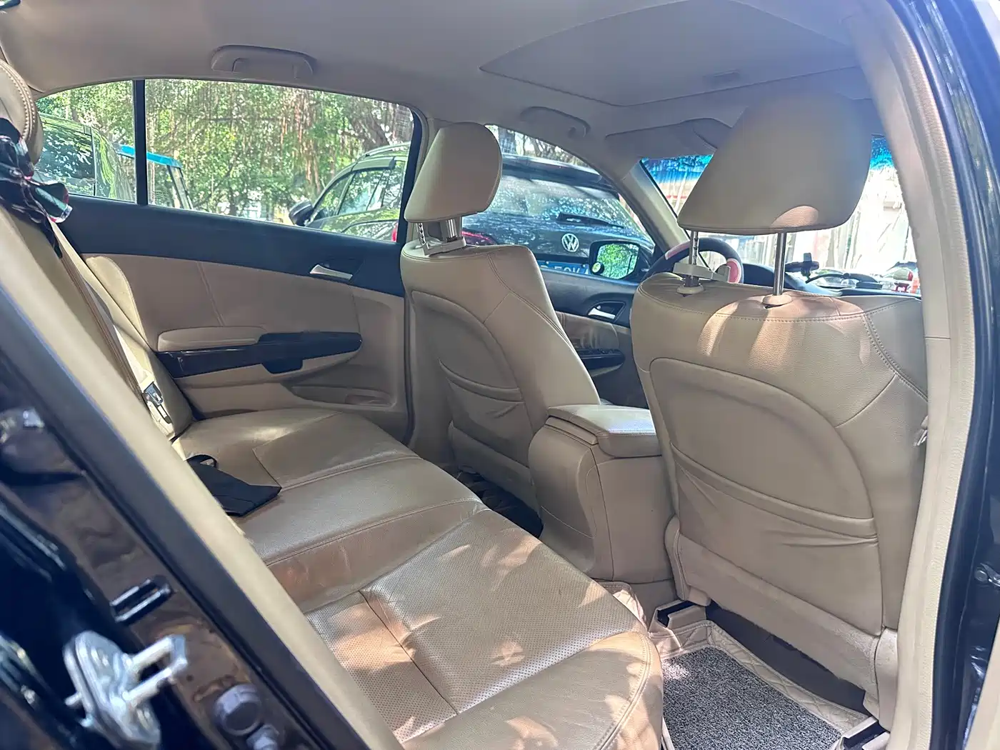 Фото 5 - Honda Accord