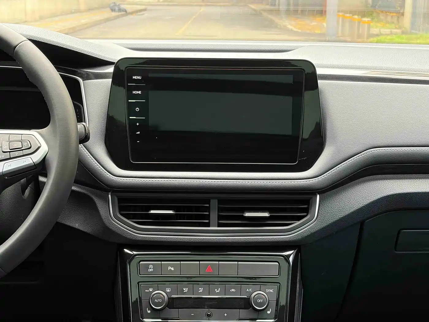 Volkswagen Tharu 2025 New Edge 300TSI Enjoyment Edition фото 14