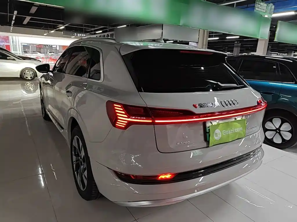 Audi e-tron (Import) 2020 2019 55 quattro Technology