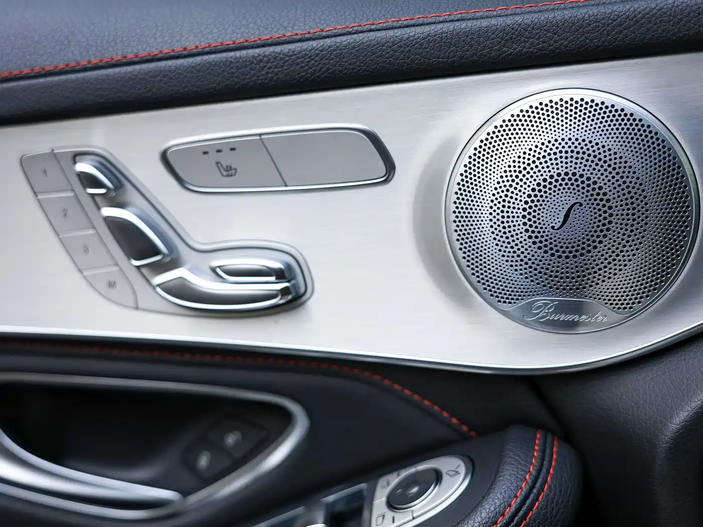 Mercedes-Benz GLC Coupe AMG 2017 AMG GLC 43 4MATIC Coupe SUV Special Edition фото 10
