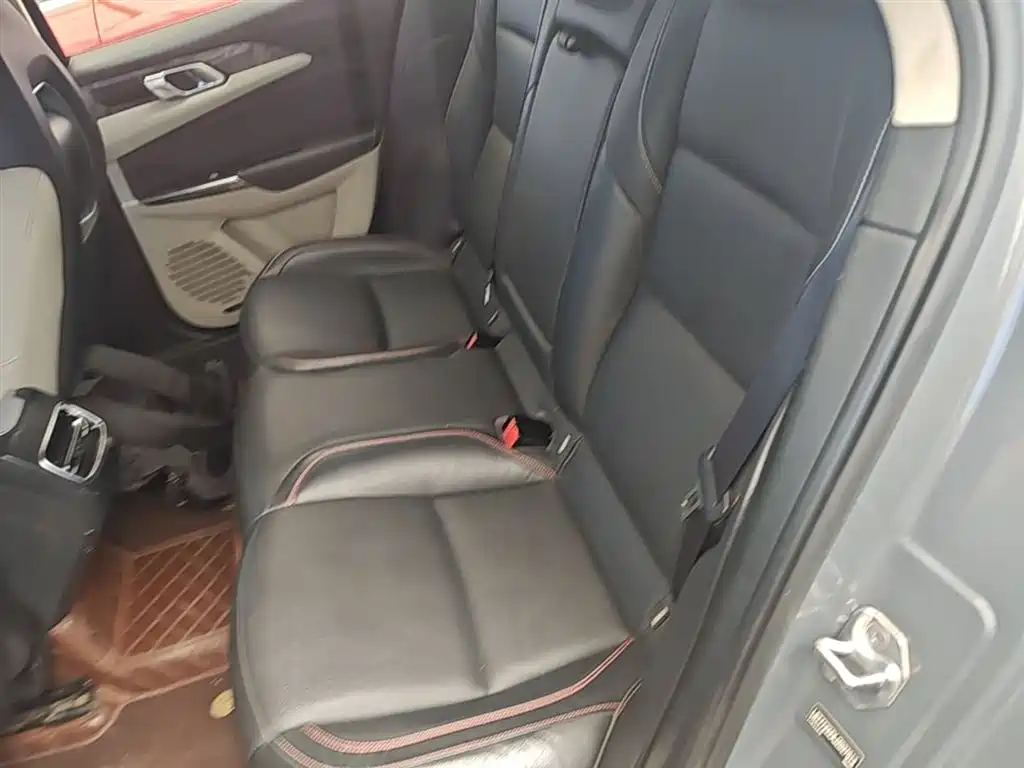 Lynk & Co 02 2018 1.5T DCT 2WD Shine Edition China V фото 17