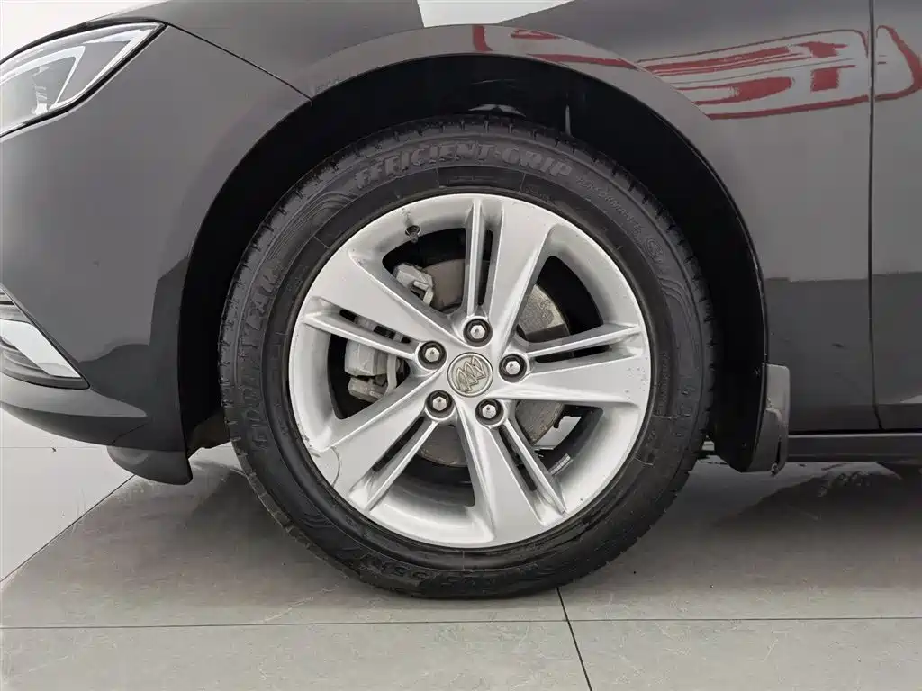 Buick Regal 2019 20T Elite China VI фото 17