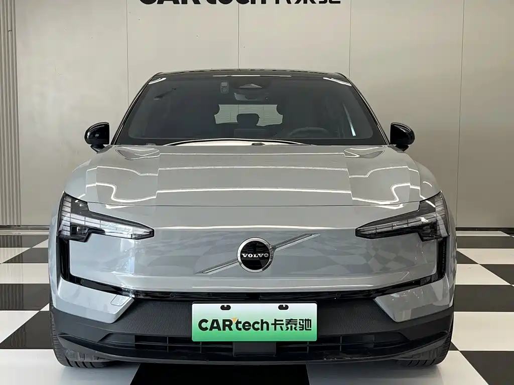 Фото 3 - Volvo EX30